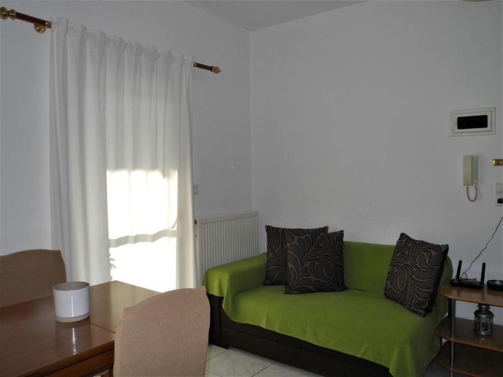 Vassilikos Apartment 弗洛伊塔 外观 照片