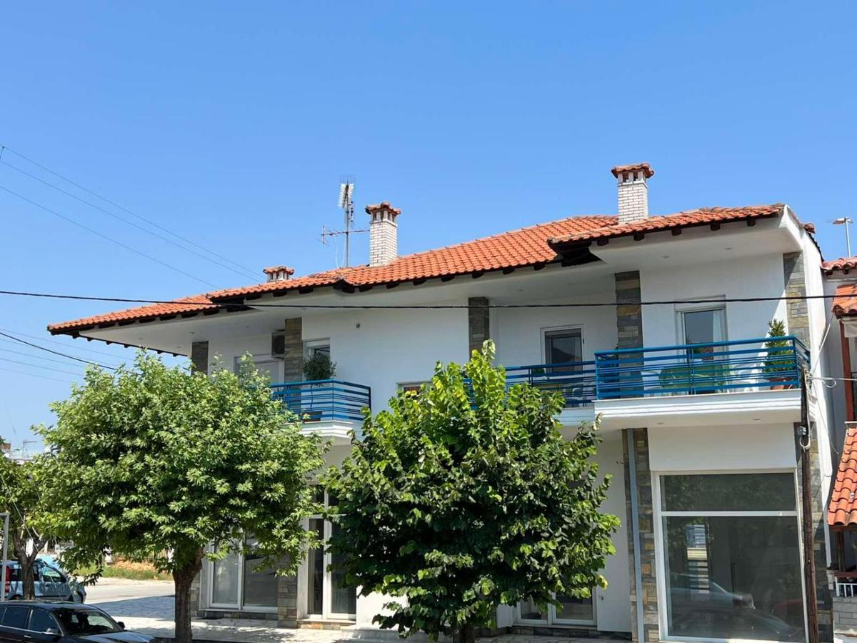 Vassilikos Apartment 弗洛伊塔 外观 照片